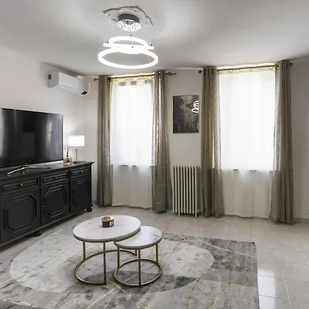 Didi's House San Zeno - *